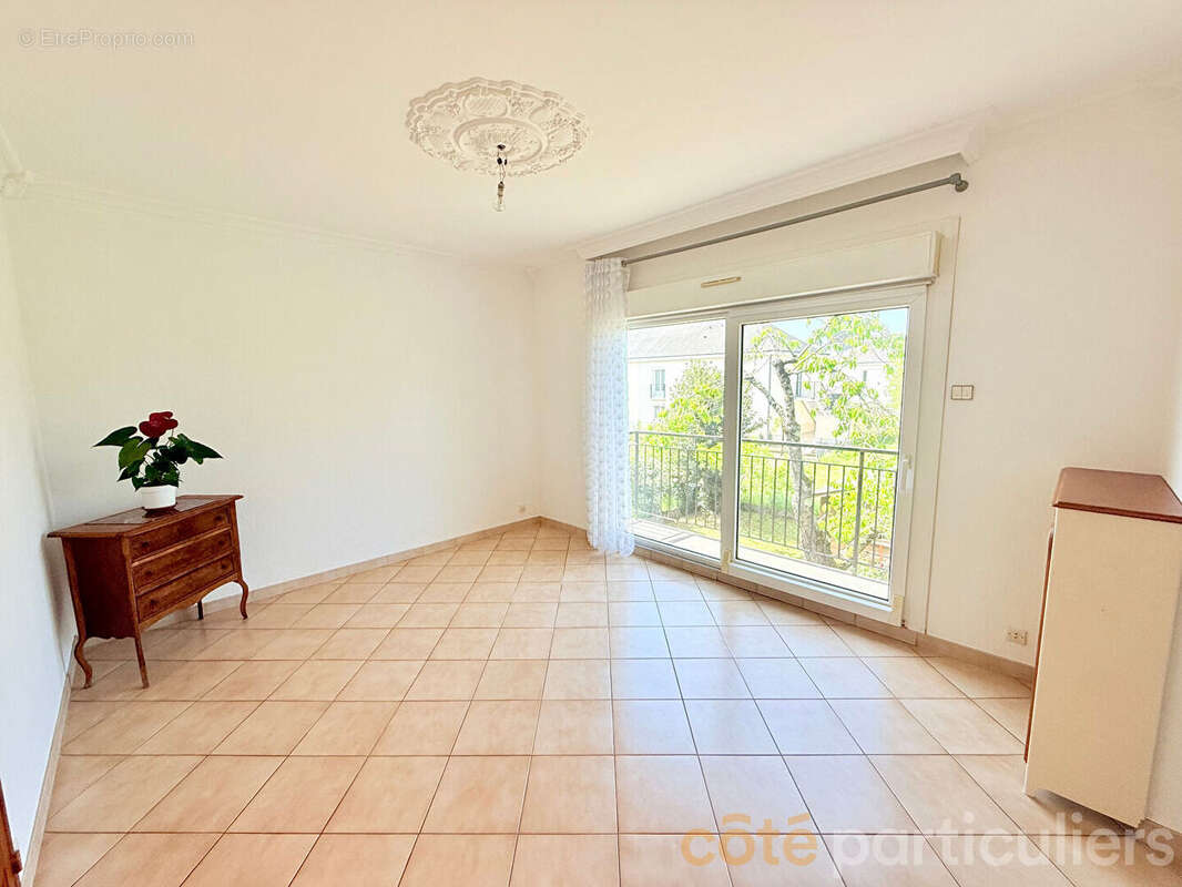 Maison à SAINT-PIERRE-DES-CORPS