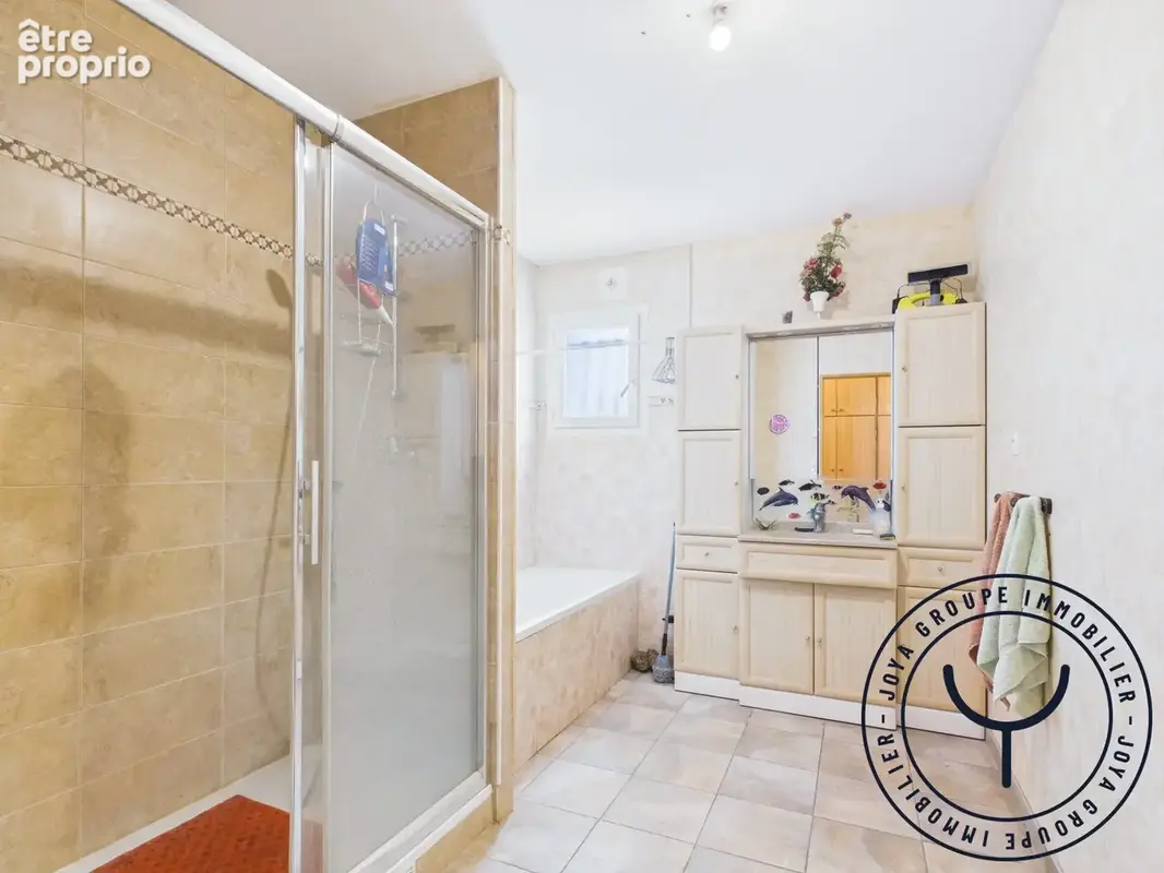 Maison 7 pièces 171 m² à vendre à Romilly-Sur-Seine (10100) - photo 5