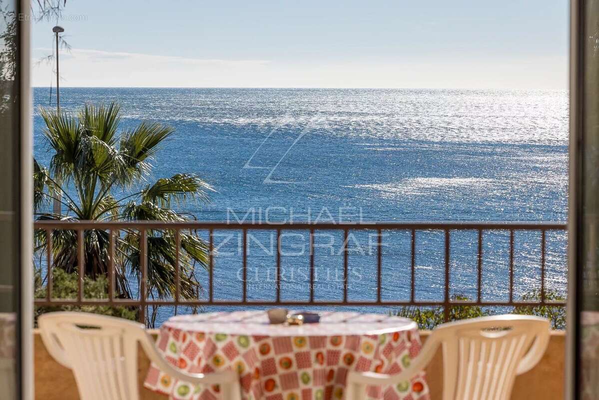 Appartement à VALLAURIS