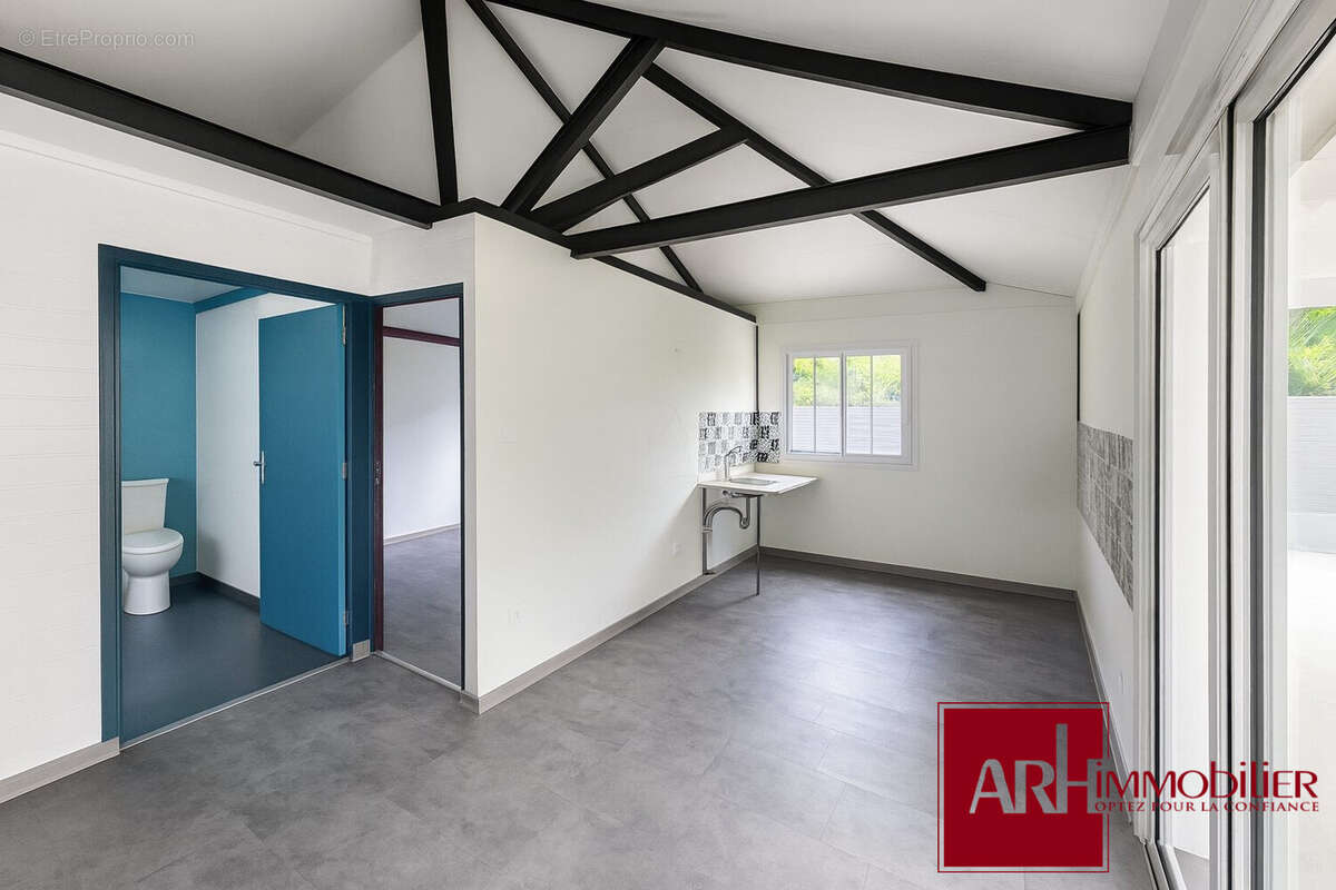 Maison à ENTRE-DEUX