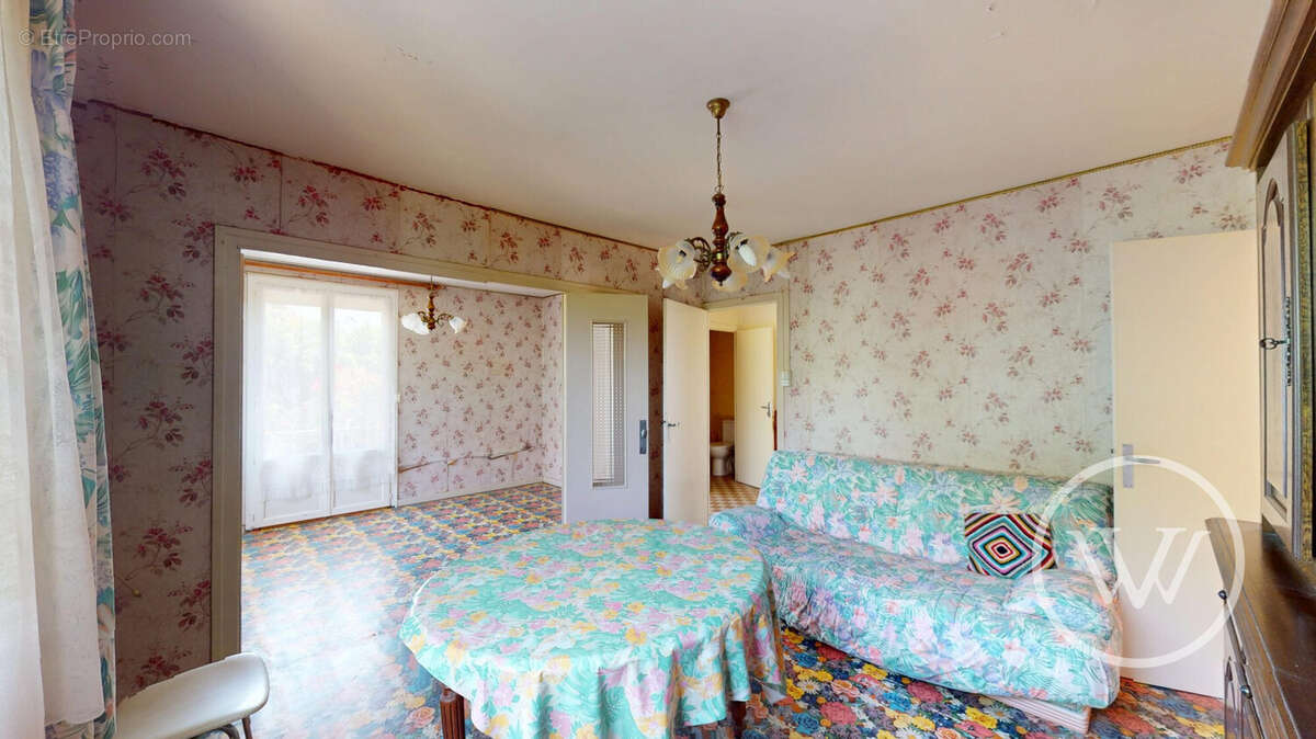 Maison à MONTMEYRAN