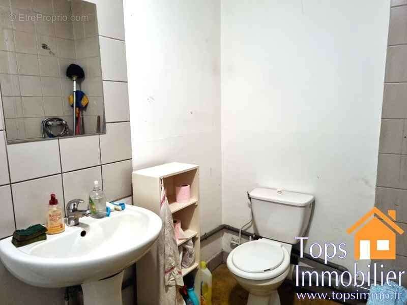 Commerce à VILLEFRANCHE-DE-ROUERGUE