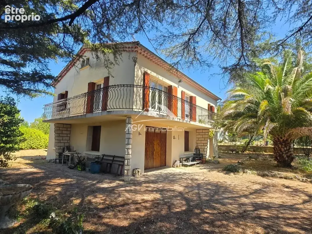 Maison à ROUSSON