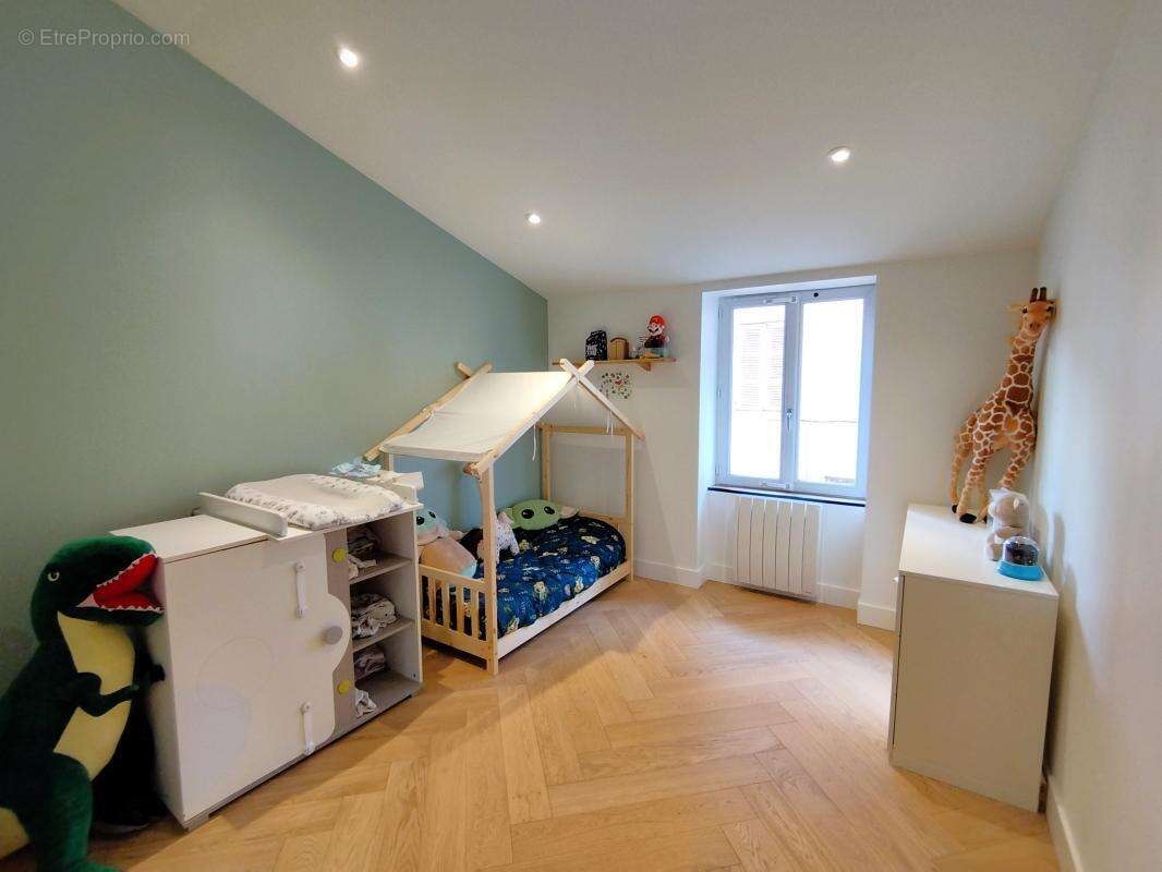 Appartement à VILLEFRANCHE-SUR-SAONE