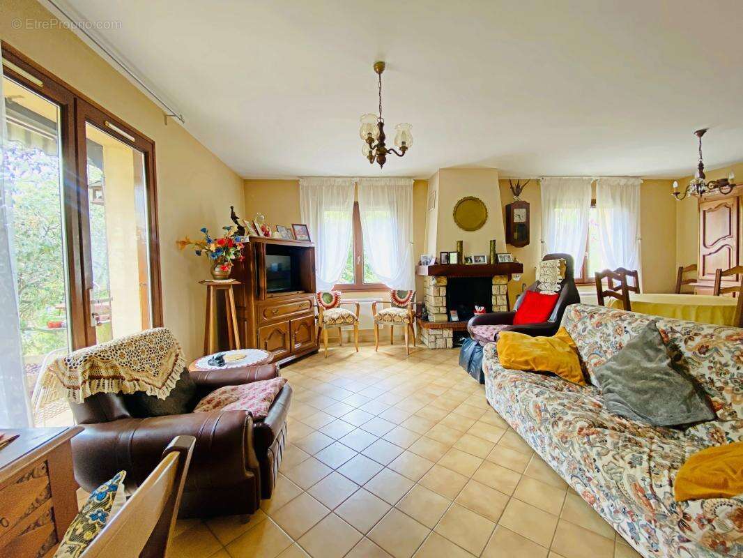 Maison à SAUBENS