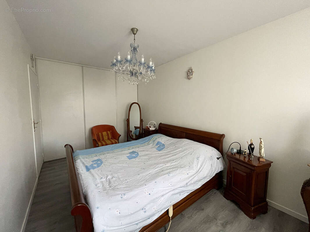 Appartement à LAMORLAYE