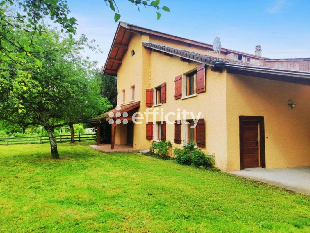 Maison à BRENTHONNE
