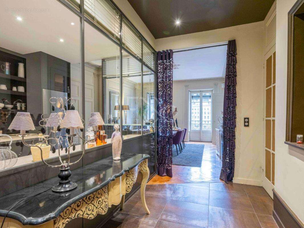 Appartement à LYON-2E