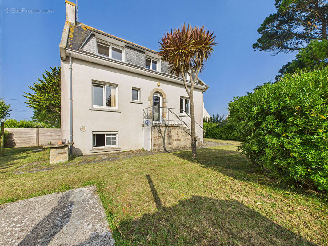 Maison à PENMARCH