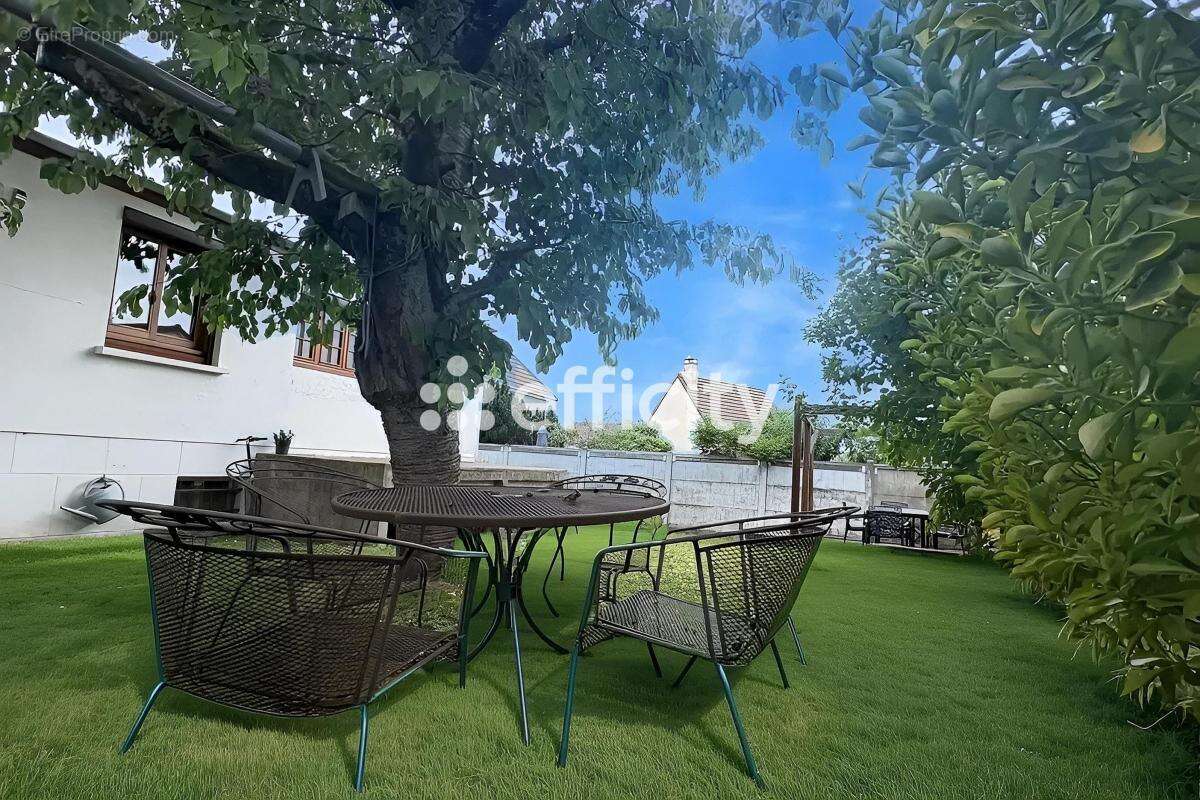 Maison à SAINT-PRIX