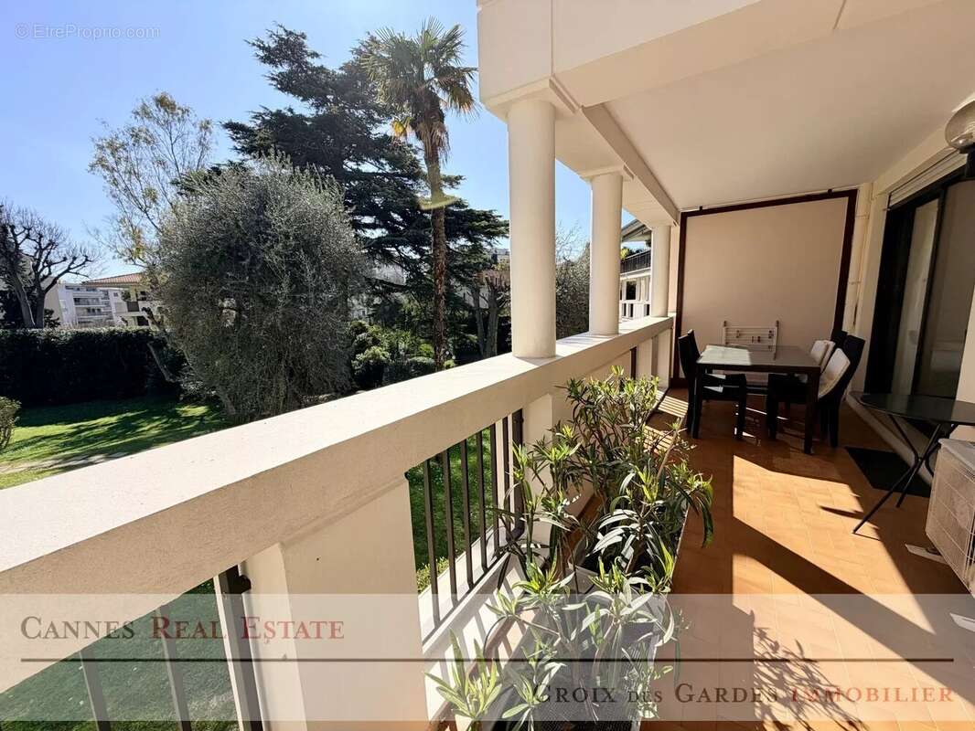 Appartement à CANNES