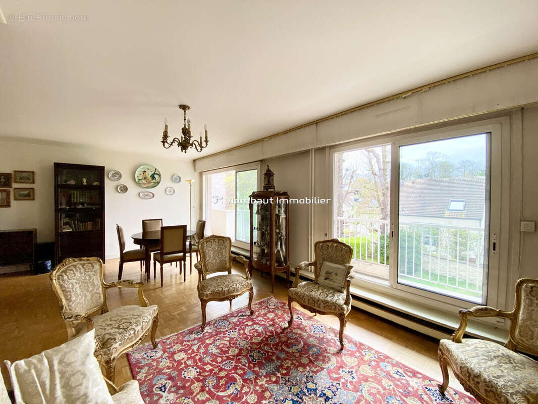 Appartement à RUEIL-MALMAISON