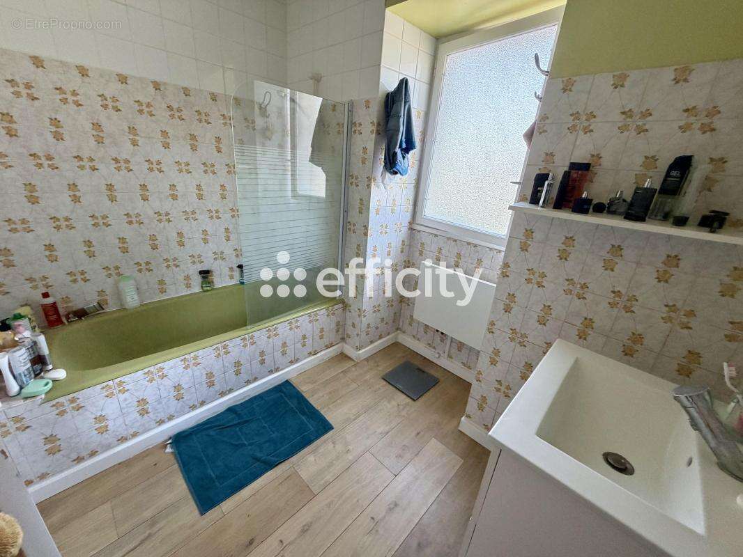 Maison 160 m² à Acigne  - photo 12