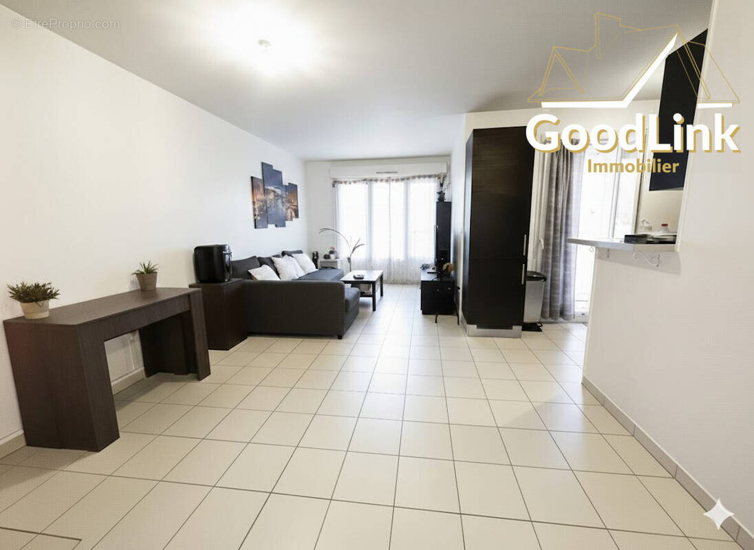 Appartement à CORBEIL-ESSONNES