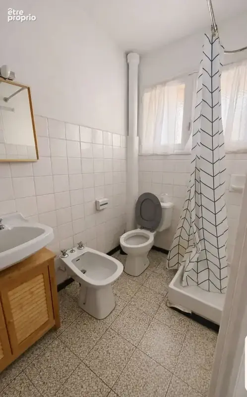EXCLUSIVITE : Appartement Hyères 1 pièce 30 m² avec terrasse - photo 5