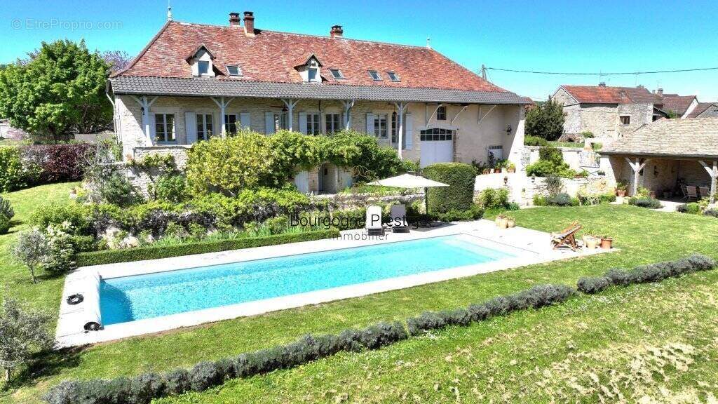 Maison à TOURNUS