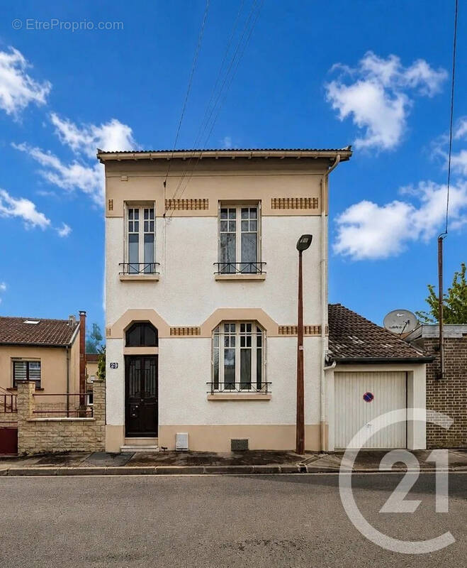 Maison à CHALONS-EN-CHAMPAGNE