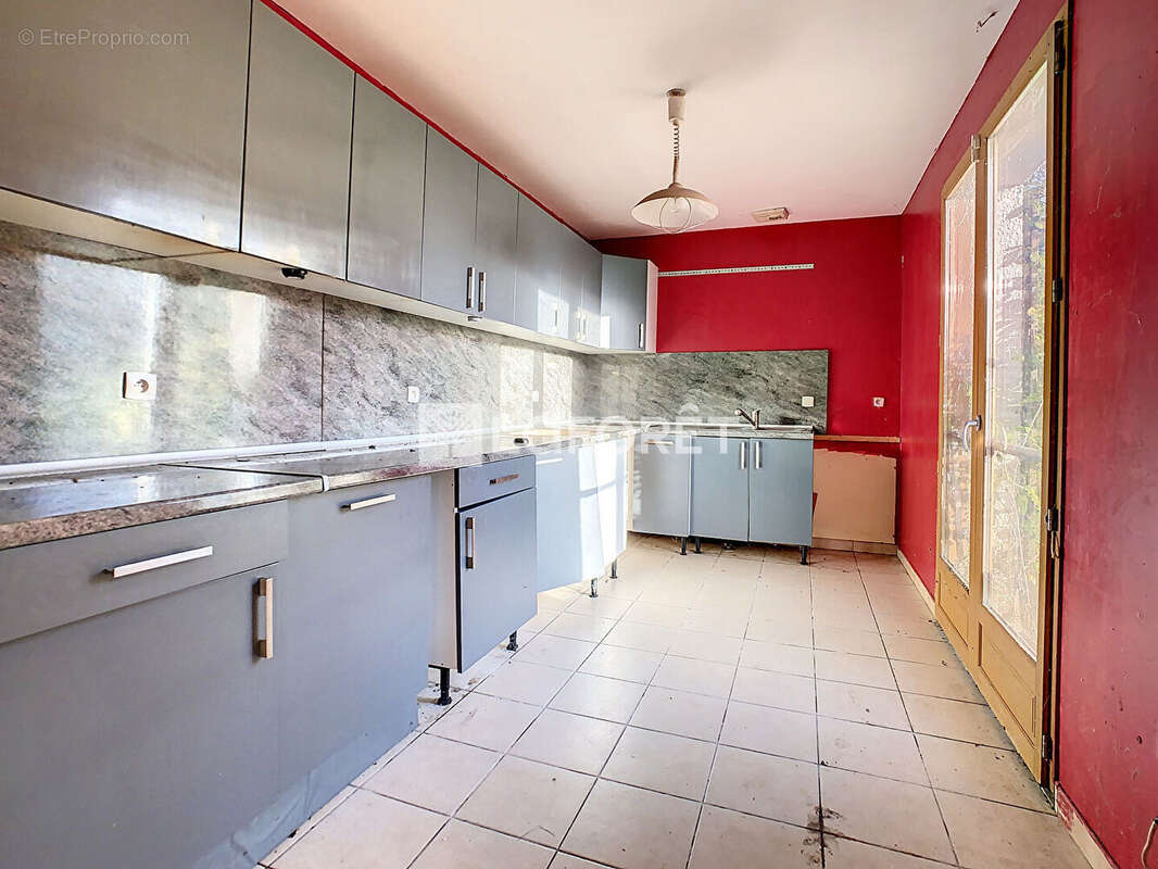 Maison à ELISE-DAUCOURT