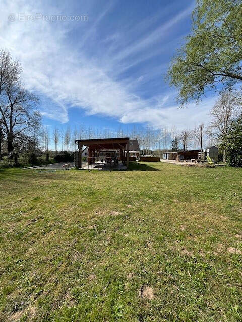 Maison à VARENNES-SUR-LOIRE