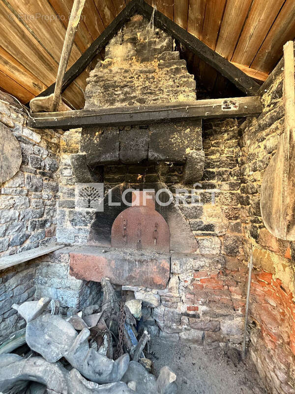 SALLES-LA-SOURCE: Maison de caractère  avec dépendances + jardin - photo 8