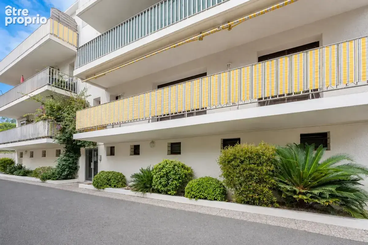 Cavalaire-sur-Mer - Appartement T2 42m2 avec balcon et parking - photo 24