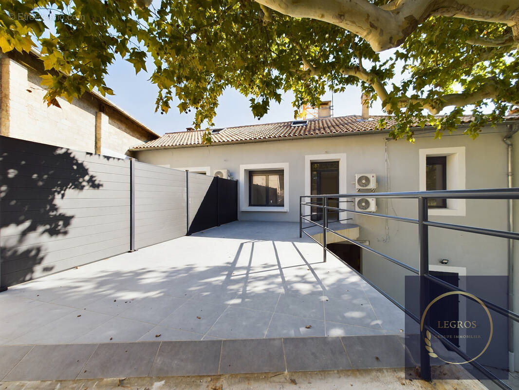 Appartement à CHATEAURENARD