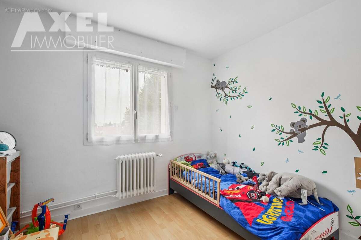 Appartement à BOIS-D'ARCY