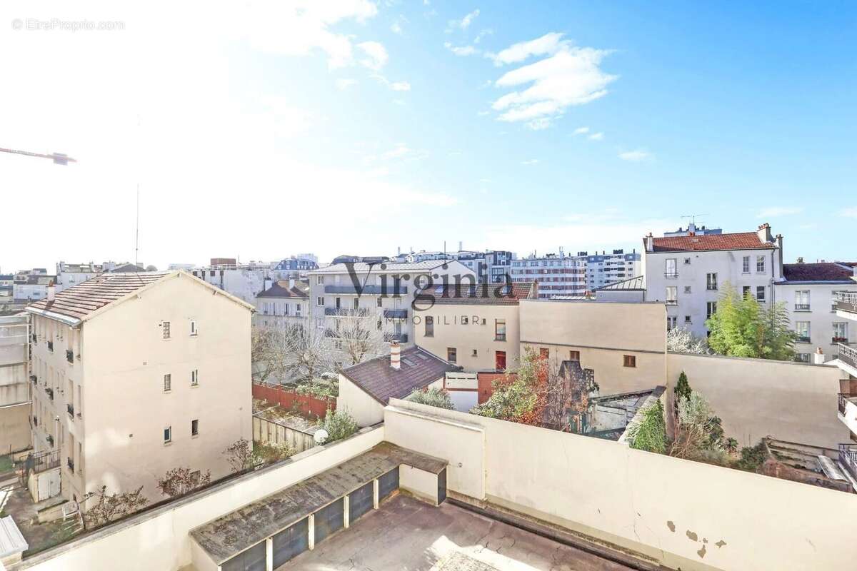 Appartement à CHARENTON-LE-PONT