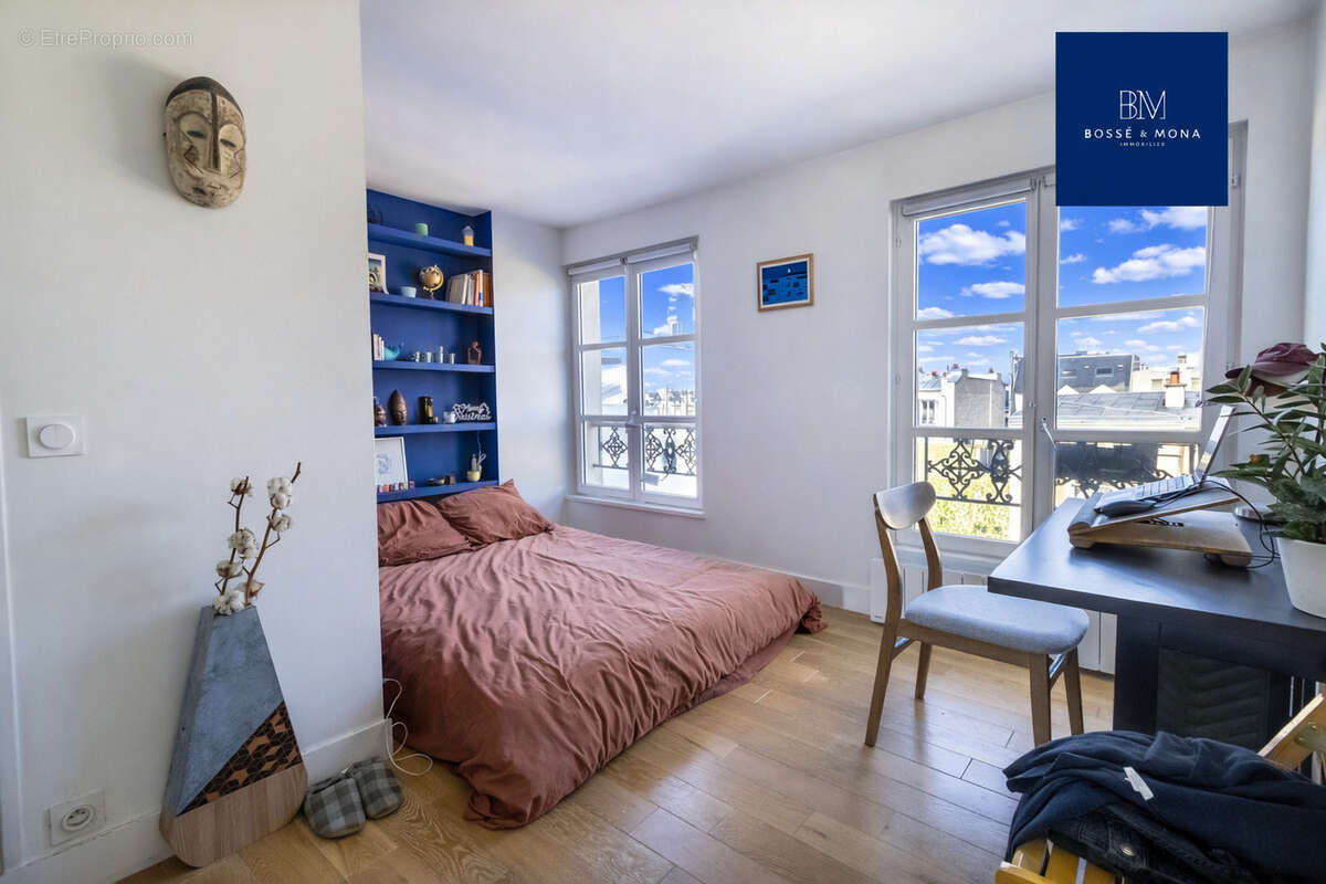 Appartement à PARIS-10E