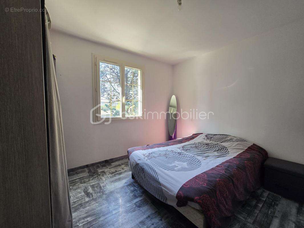Maison familiale avec piscine, jardin arboré et grand garage – 5 min Montélimar - photo 11
