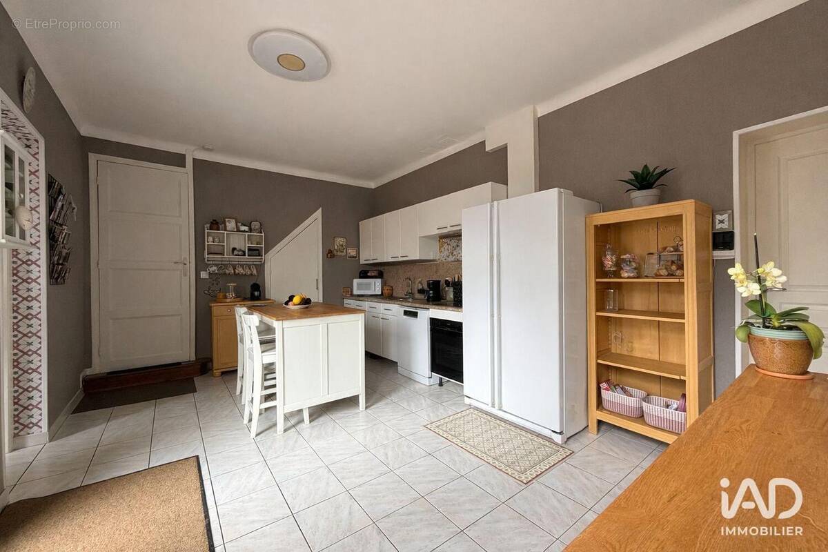 Photo 1 - Maison à SAINT-PIERRE-DU-VAUVRAY