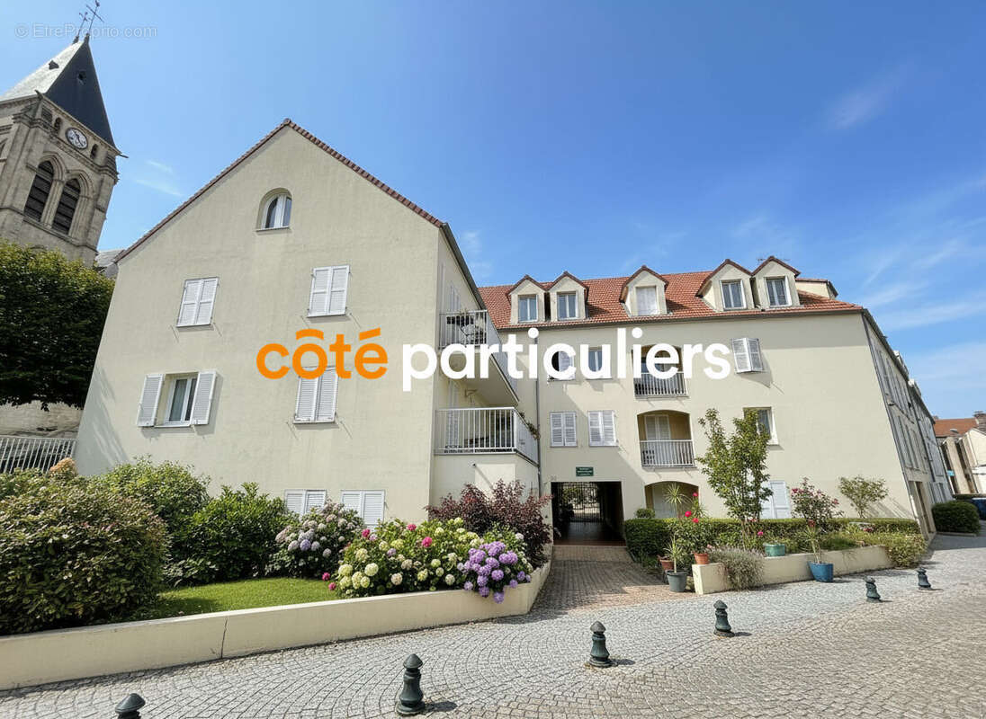 F4 de 81,25 m² avec balcon, box et cave . Quartier familial recherché - photo 5