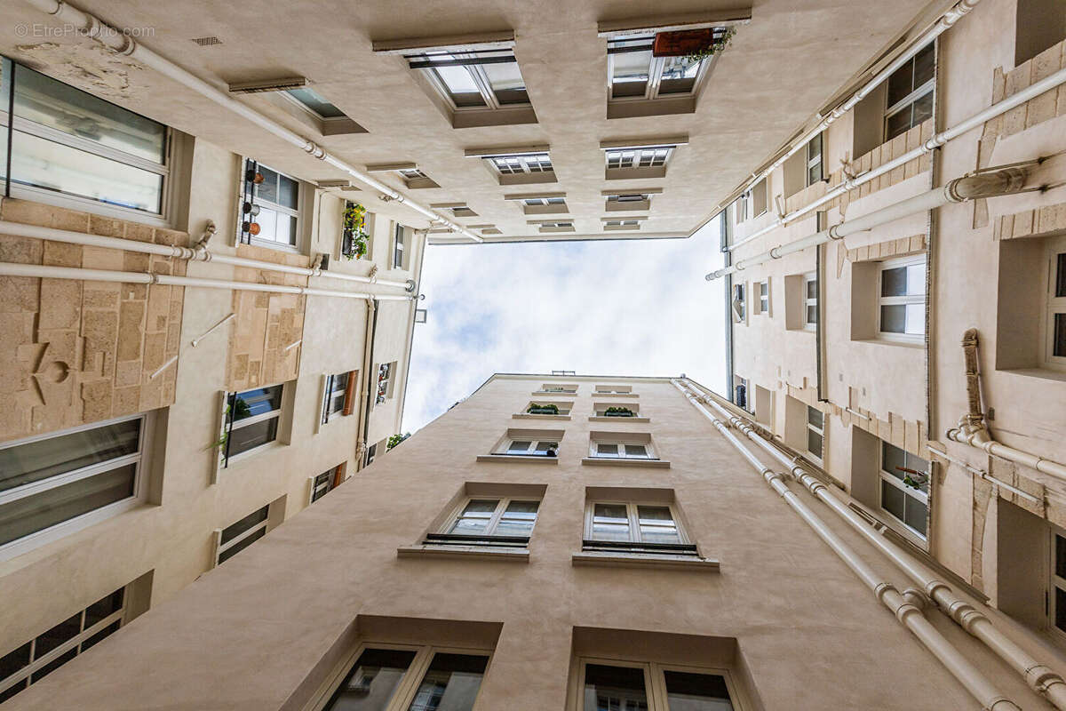 Appartement à PARIS-5E