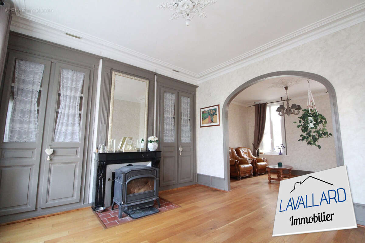 Maison à BETTENCOURT-SAINT-OUEN