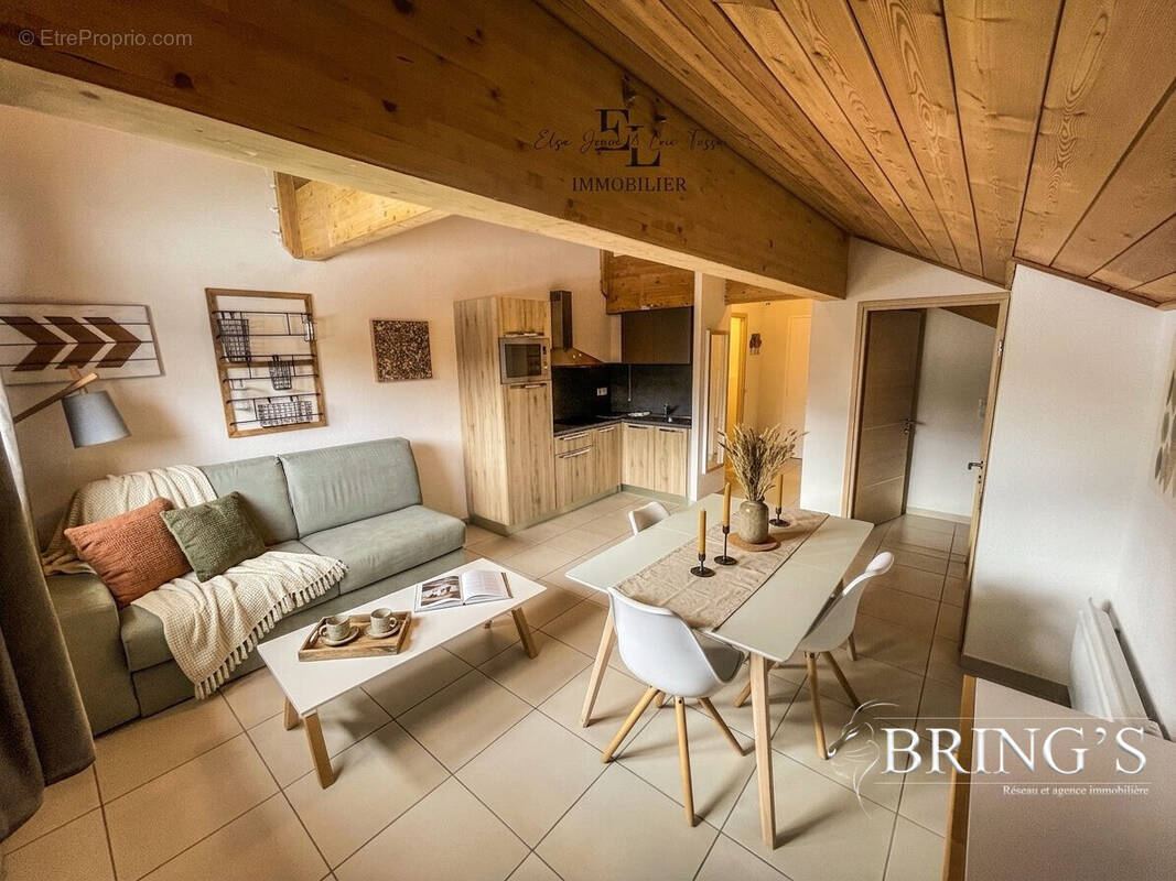 Appartement à LA CLUSE