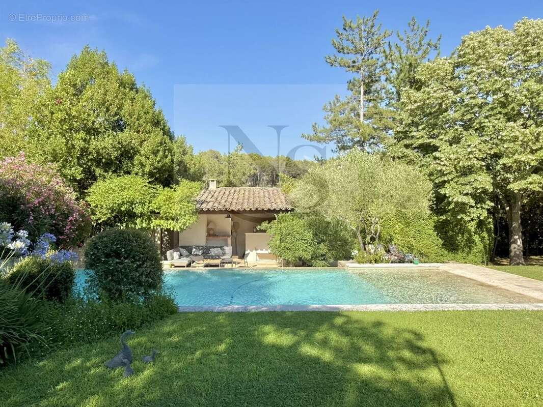 Aix-en-provence / bastide en pierre xviiie siècle proche centre-ville - photo 12