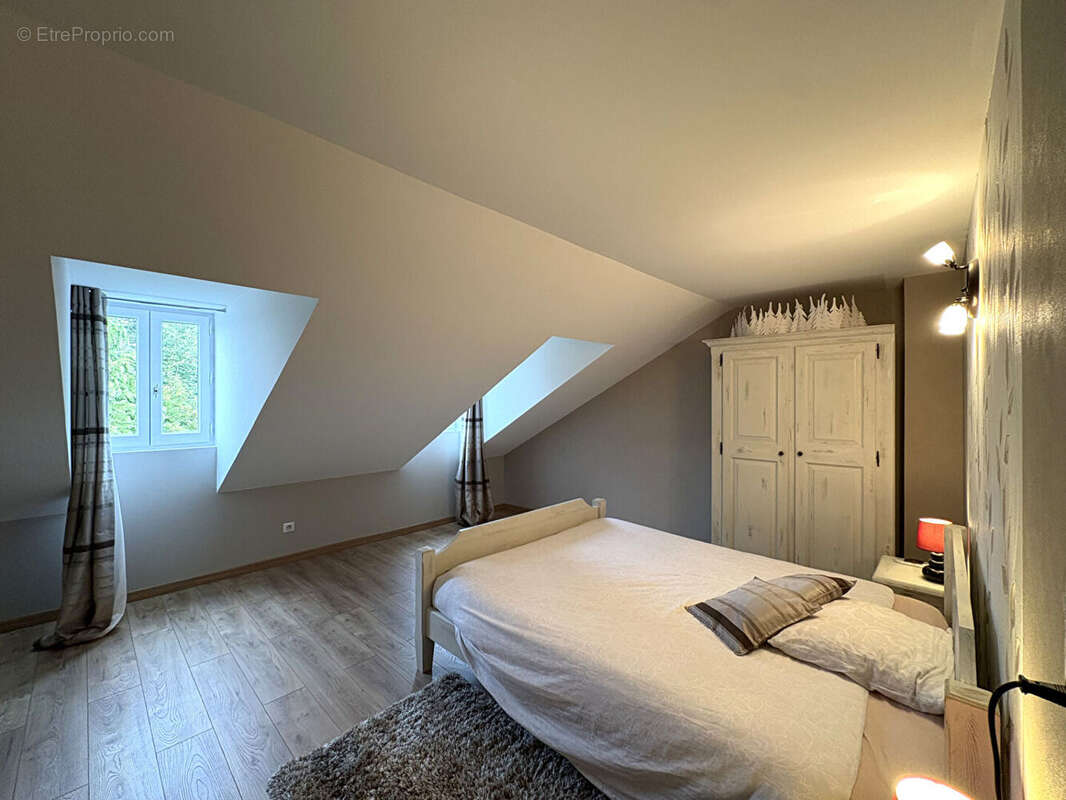 Maison à CHARLEVILLE-MEZIERES