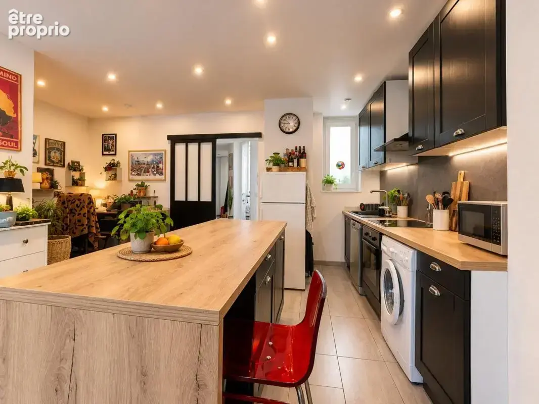 VERDUN – Superbe T2 rénové de 46m² avec terrasse de 22 m² sans vis-à-vis - photo 6
