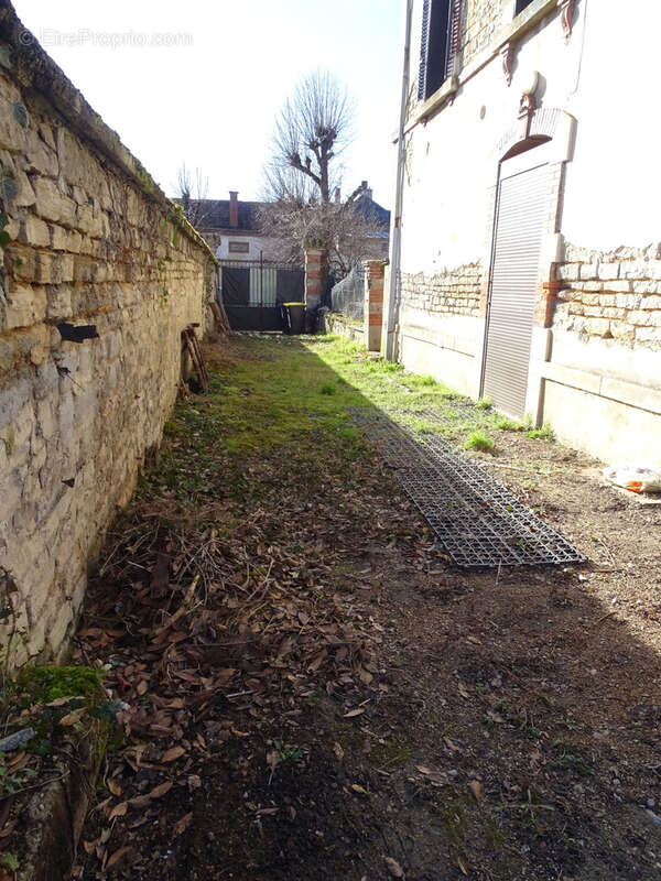 Maison à CHATILLON-SUR-SEINE