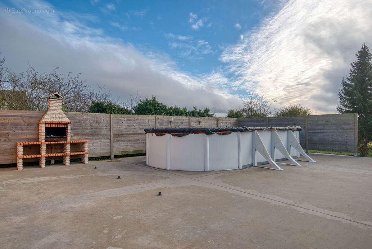 Maison à MALESHERBES