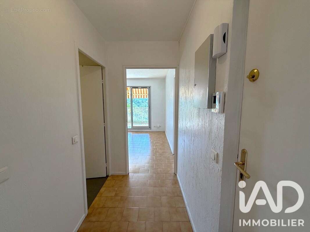 Photo 2 - Appartement à LE CANNET
