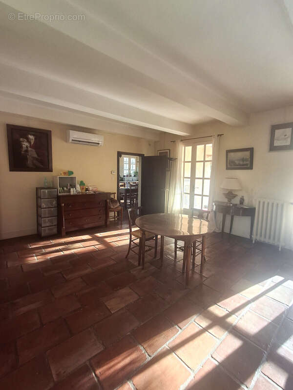 Maison à VIGOULET-AUZIL