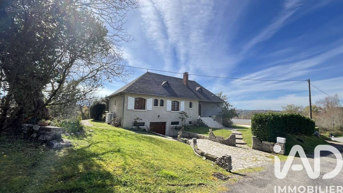 Photo 1 - Maison à AUBERTIN