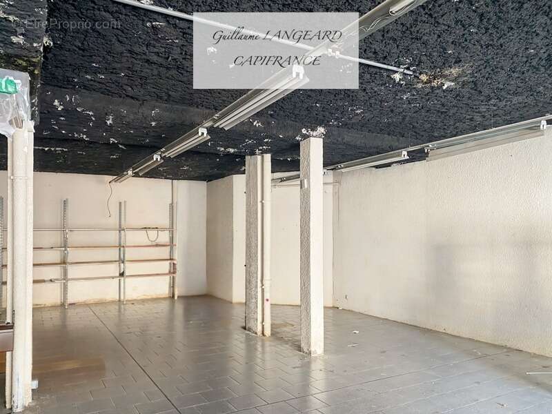Appartement à MONTREAL-LA-CLUSE
