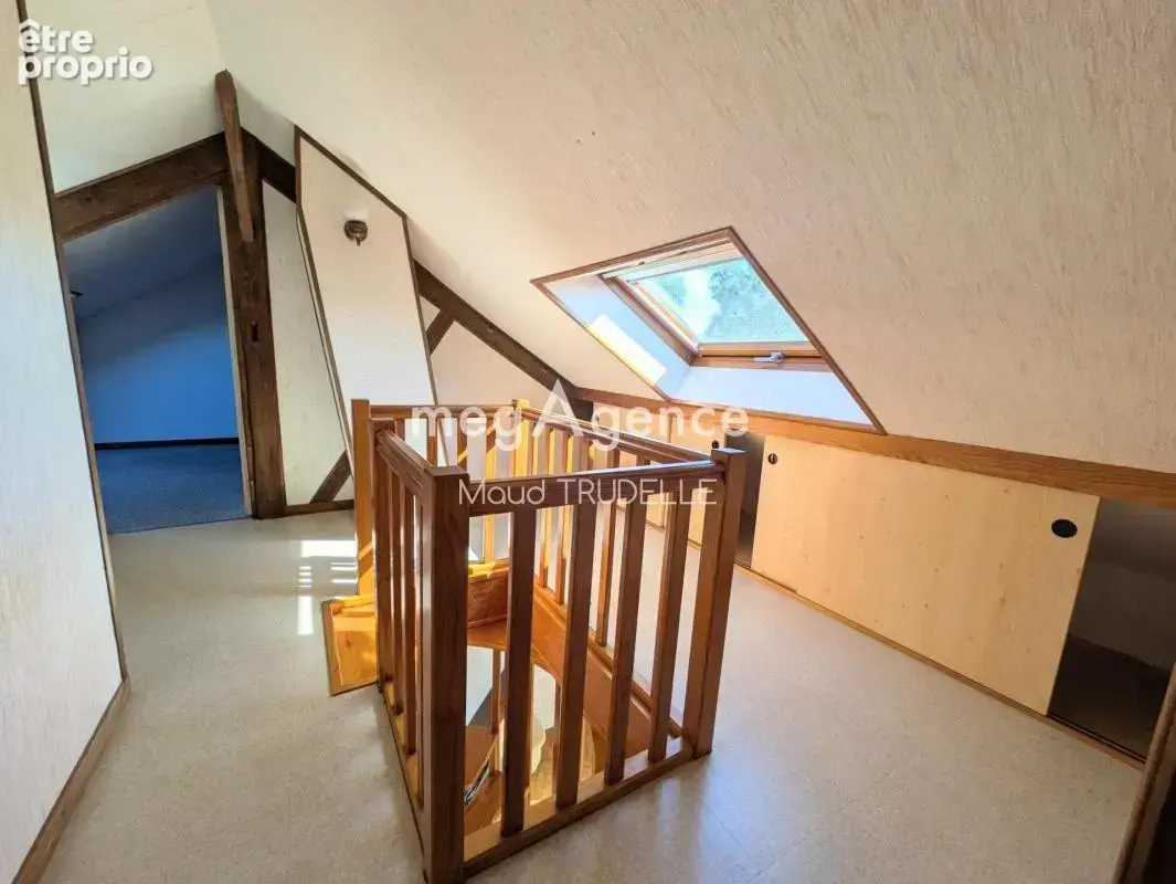 Spay bourg - 4/5chambres - photo 7