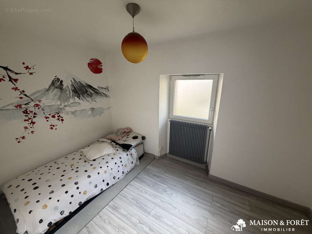 Maison à SAINT-MARTIN-SUR-OCRE