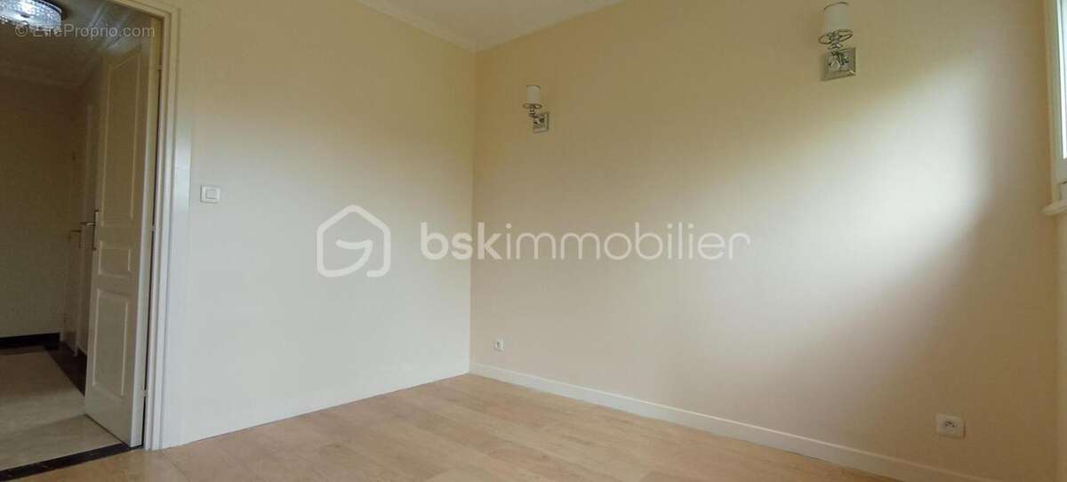 Appartement à GIF-SUR-YVETTE