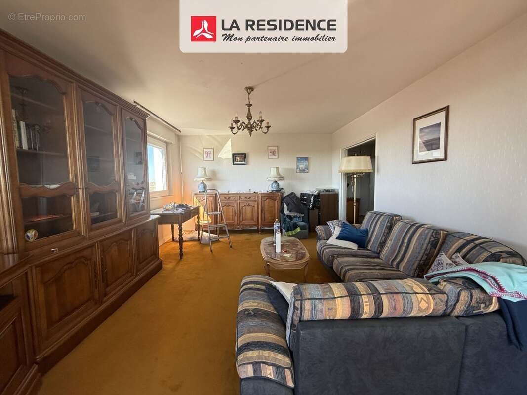 Appartement 73 m² à Velizy-Villacoublay  - photo 2