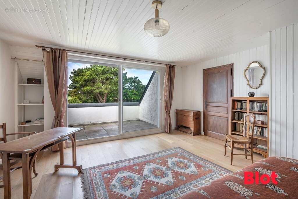 Maison 288 m² à Guerande  - photo 9