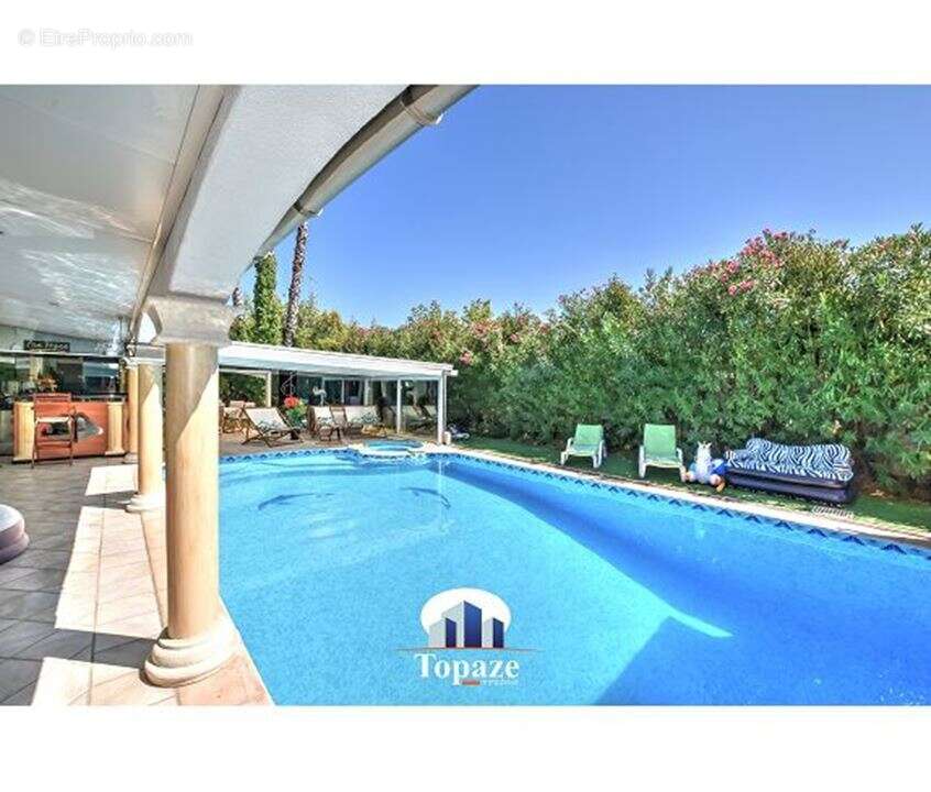 Maison à PUGET-SUR-ARGENS